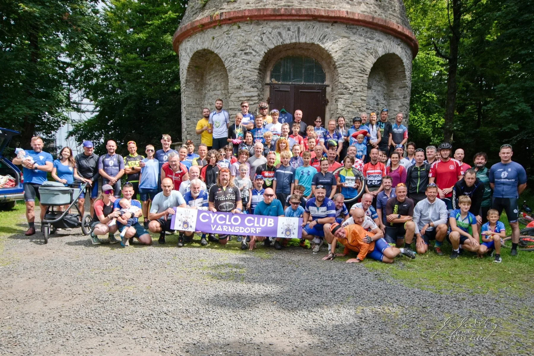 Tour de Jedlová 2025 – společná fotografie